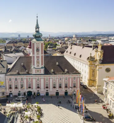 Transport persoane din Sankt Polten in Romania