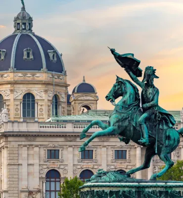 Transport persoane din Viena in Romania